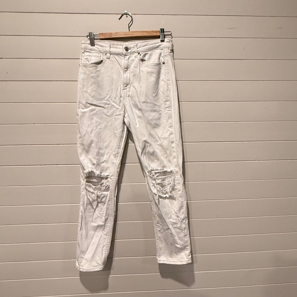American Eagle Mom Jeans Womens 6 White Distressed High Waisted Stretch Denim